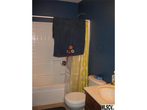 1995 Sugar Maple Ln, Conover, NC 28613 photo 3