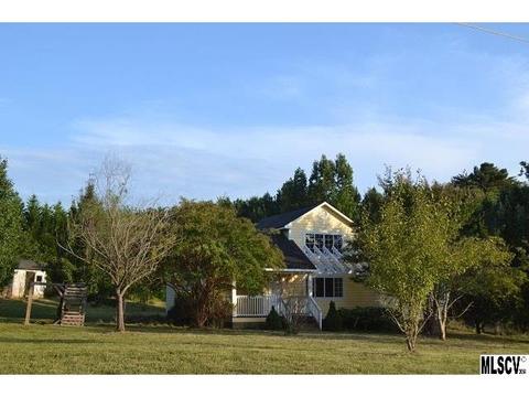 1585 Floyd Baker Dr, Conover, NC 28613 photo 11
