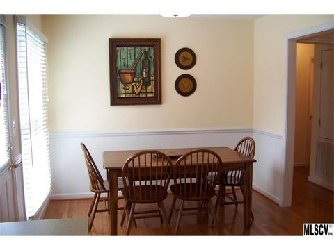 1007 Atherstone St, Conover, NC 28613 photo 4