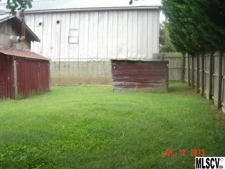 1203 E Boyd St, Maiden, NC 28650 photo 2