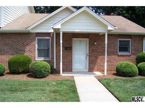 605 8th Ave #D-1, Conover, NC 28613 photo 1