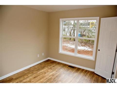 1015 Atherstone St, Conover, NC 28613 photo 12
