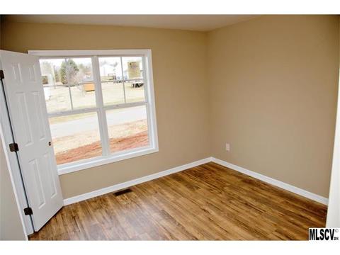 1015 Atherstone St, Conover, NC 28613 photo 10
