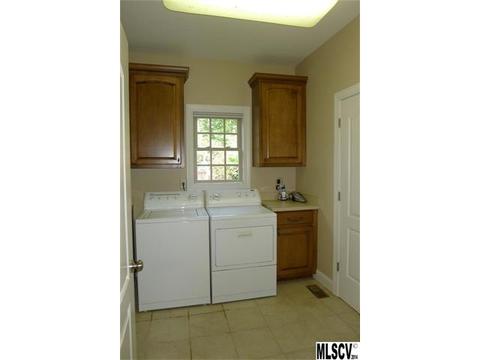 612 5th Ave, Conover, NC 28613 photo 3