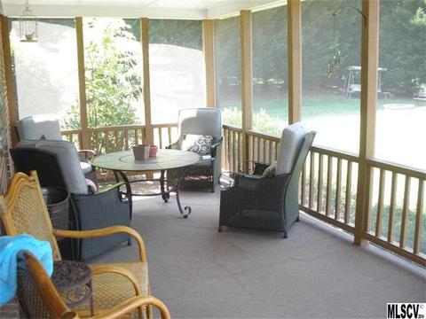 4133 Pinecrest Dr, Hickory, NC 28601 photo 4