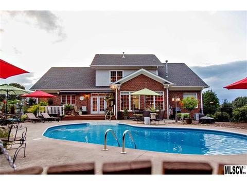 4102 Pinecrest Dr, Hickory, NC 28601 photo 18