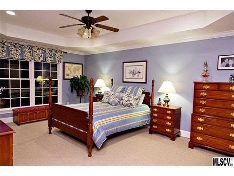 4102 Pinecrest Dr, Hickory, NC 28601 photo 3