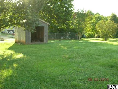 4072 Robins Ln, Conover, NC 28613 photo 13
