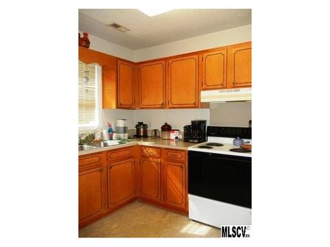 814 Gemcrest Dr, Conover, NC 28613 photo 11