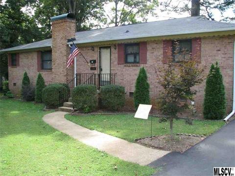 1108 4th Street Se Dr SE, Conover, NC 28613 photo 3