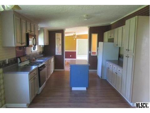 334 Jenwil Dr, Deep Gap, NC 28618 photo 5