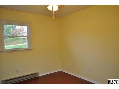 5104 Hilo Dr, Conover, NC 28613 photo 14