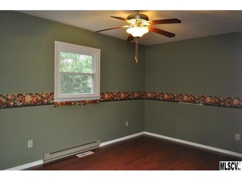 5104 Hilo Dr, Conover, NC 28613 photo 3