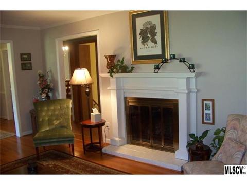 514 3rd Ave, Conover, NC 28613 photo 5