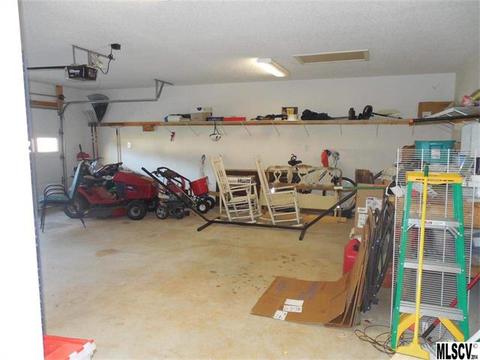 1905 Bonners Cir, Conover, NC 28613 photo 11