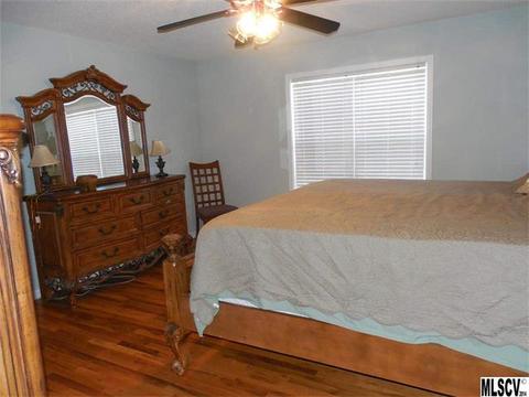 1905 Bonners Cir, Conover, NC 28613 photo 5