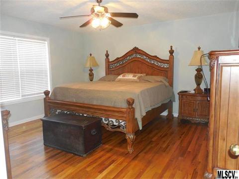 1905 Bonners Cir, Conover, NC 28613 photo 3