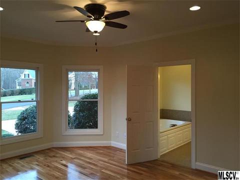 406 4th Ave, Conover, NC 28613 photo 25