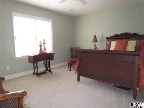 2646 Nicklaus Ct, Conover, NC 28613 photo 12