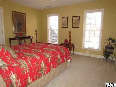 2646 Nicklaus Ct, Conover, NC 28613 photo 10