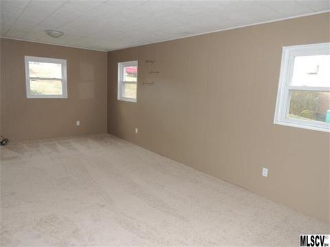 1166 Double Circle Dr, Conover, NC 28613 photo 3
