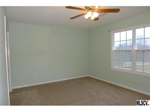 3529 6th Ave, Conover, NC 28613 photo 4
