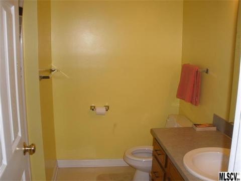 820 Gemcrest Dr, Conover, NC 28613 photo 3