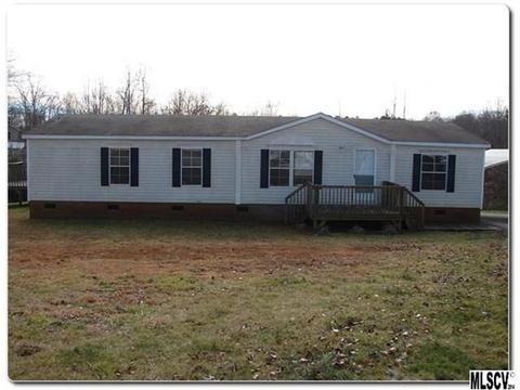 8792 Hunter Ct, Hickory, NC 28601 photo 1
