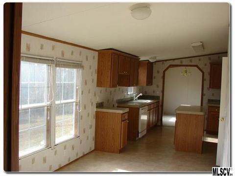 8792 Hunter Ct, Hickory, NC 28601 photo 15
