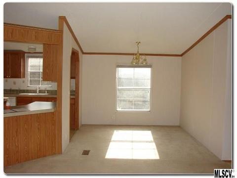 8792 Hunter Ct, Hickory, NC 28601 photo 11