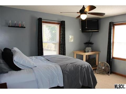 1093 Hefner Dr, Conover, NC 28613 photo 25