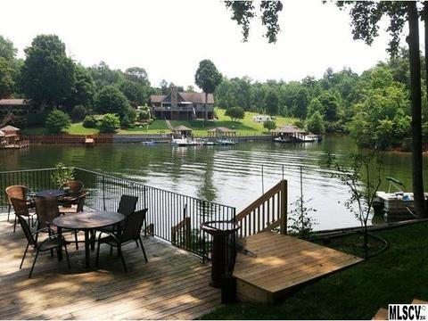 6530 Harbor Ln, Conover, NC 28613 photo 3