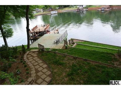 6530 Harbor Ln, Conover, NC 28613 photo 4
