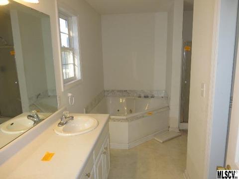 6231 Mountainside Dr, Hickory, NC 28601 photo 12