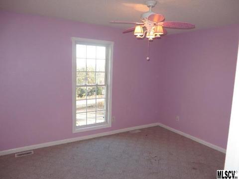 6231 Mountainside Dr, Hickory, NC 28601 photo 11