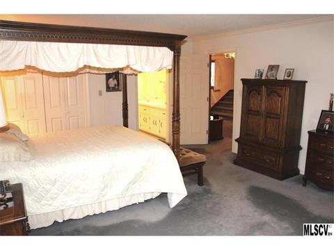 3741 Rock Barn Rd, Conover, NC 28613 photo 6