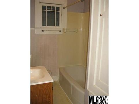 309 3rd Ave, Conover, NC 28613 photo 8