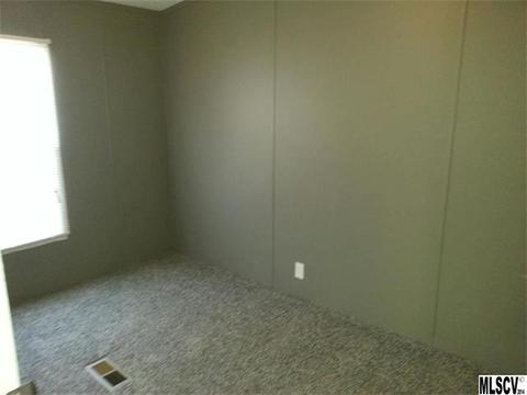 702 E Union St, Morganton, NC 28655 photo 3