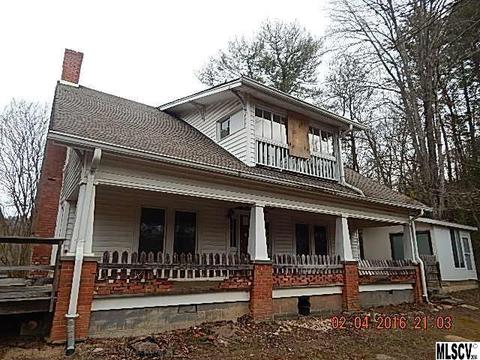 448 Singing Waters Ln, Purlear, NC 28665 photo 13