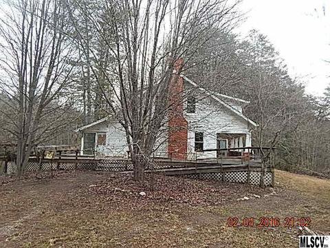 448 Singing Waters Ln, Purlear, NC 28665 photo 2