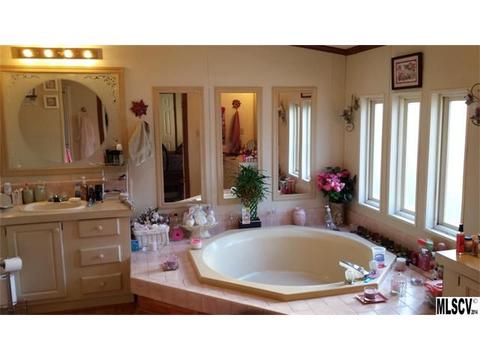 1071 27th St, Conover, NC 28613 photo 3