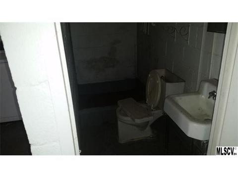 814 E Boyd St, Maiden, NC 28650 photo 6