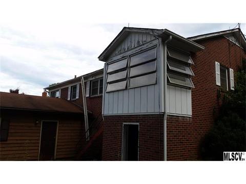 814 E Boyd St, Maiden, NC 28650 photo 2