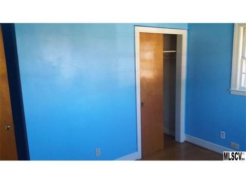 814 E Boyd St, Maiden, NC 28650 photo 3