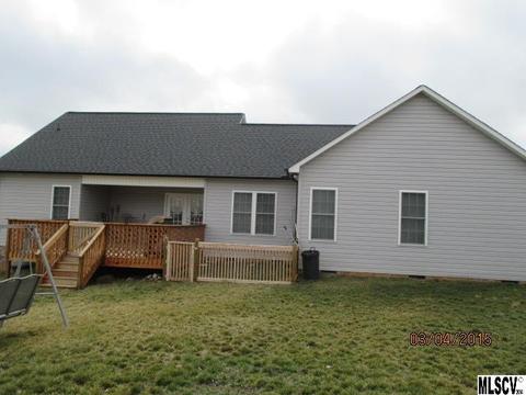 505 E Pine St, Maiden, NC 28650 photo 2