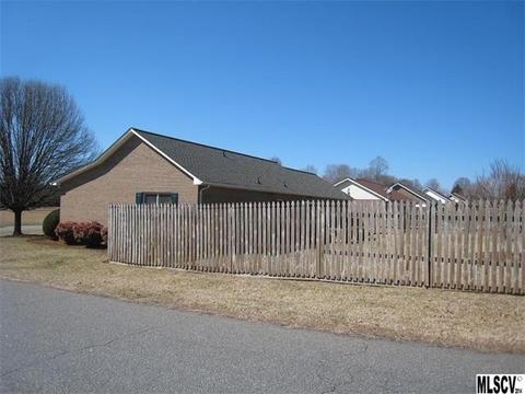1017 Davids St, Conover, NC 28613 photo 7