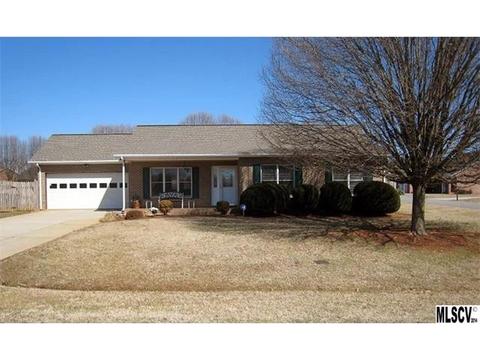 1017 Davids St, Conover, NC 28613 photo 1