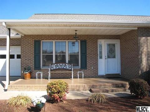 1017 Davids St, Conover, NC 28613 photo 2