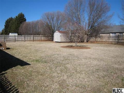 1017 Davids St, Conover, NC 28613 photo 8