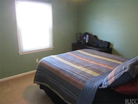 5725 Sandhurst Rd, Hickory, NC 28602 photo 24